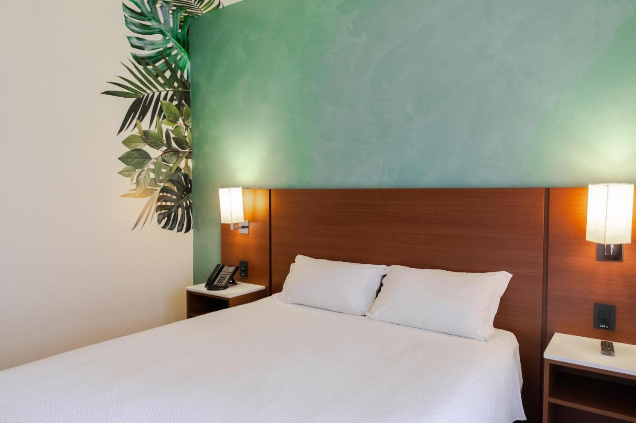 Ibis Styles Curitiba Aeroporto Hotel São José dos Pinhais Exterior foto